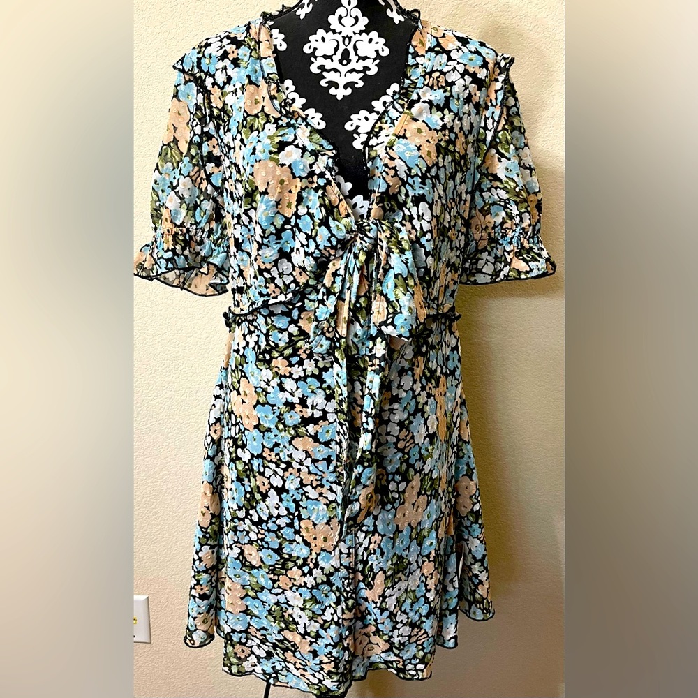 NWOT XL ASOS Design Curve Tie Front mini dress with ruffle skirt floral print